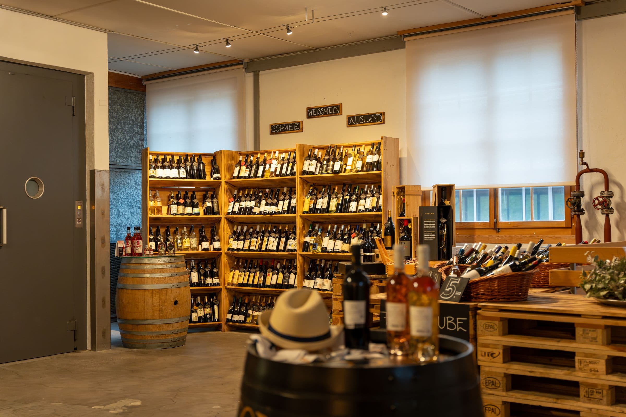View into the wine shop at Wyhus Aemme, Sumiswaldstrasse 15 in Ramsei