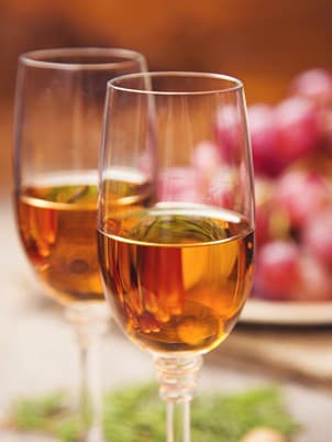 Port wine for the apéro